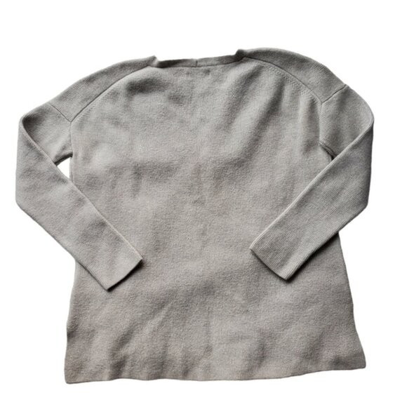Aritzia Babaton Heather Light Grey Houston V-neck Sweater Size (1) XS - Picture 4 of 8